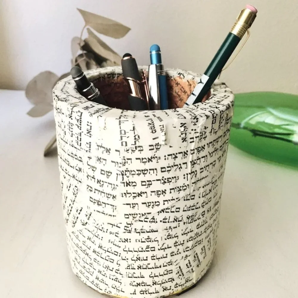 FREE Decoupage Thick Colonnade Pencil Pen Holder | Handmade from Artist Fair